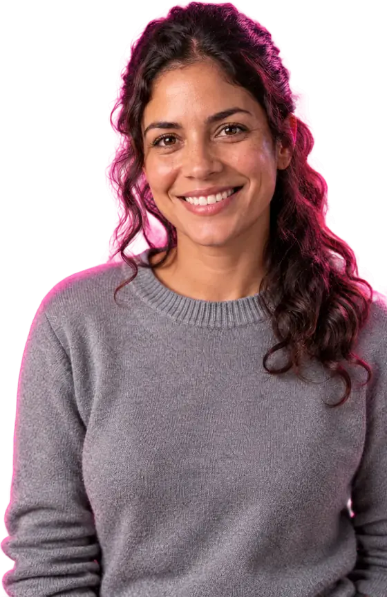 Gerente de operações sorrindo, tranquila